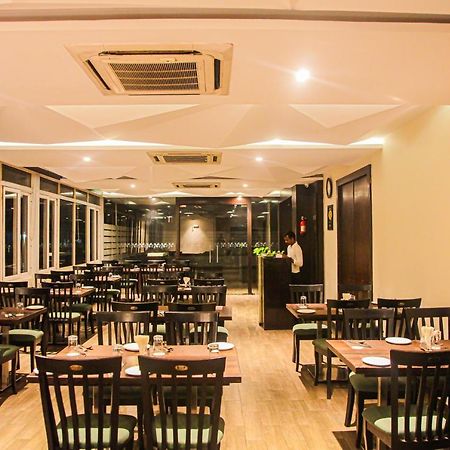 J Hotel Port Blair Bagian luar foto