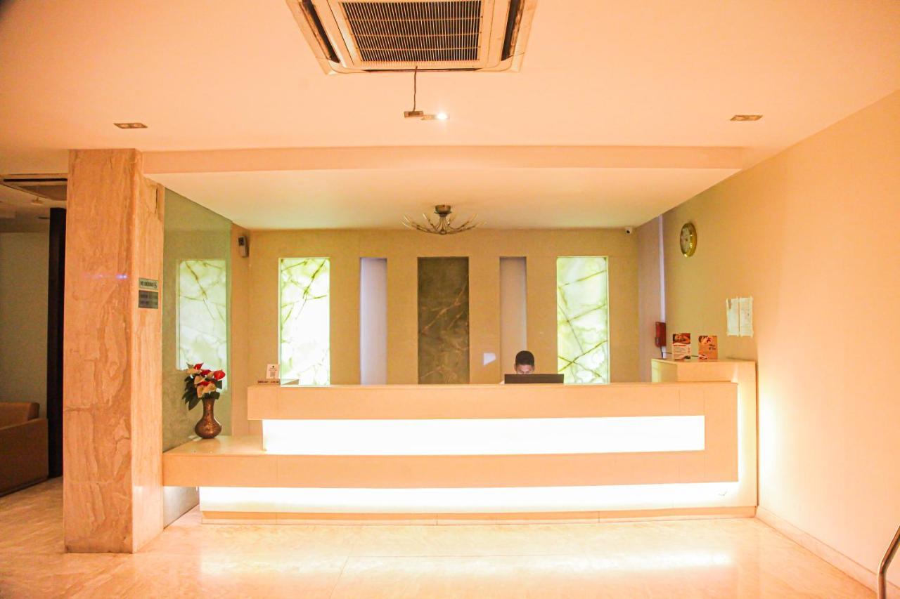 J Hotel Port Blair Bagian luar foto