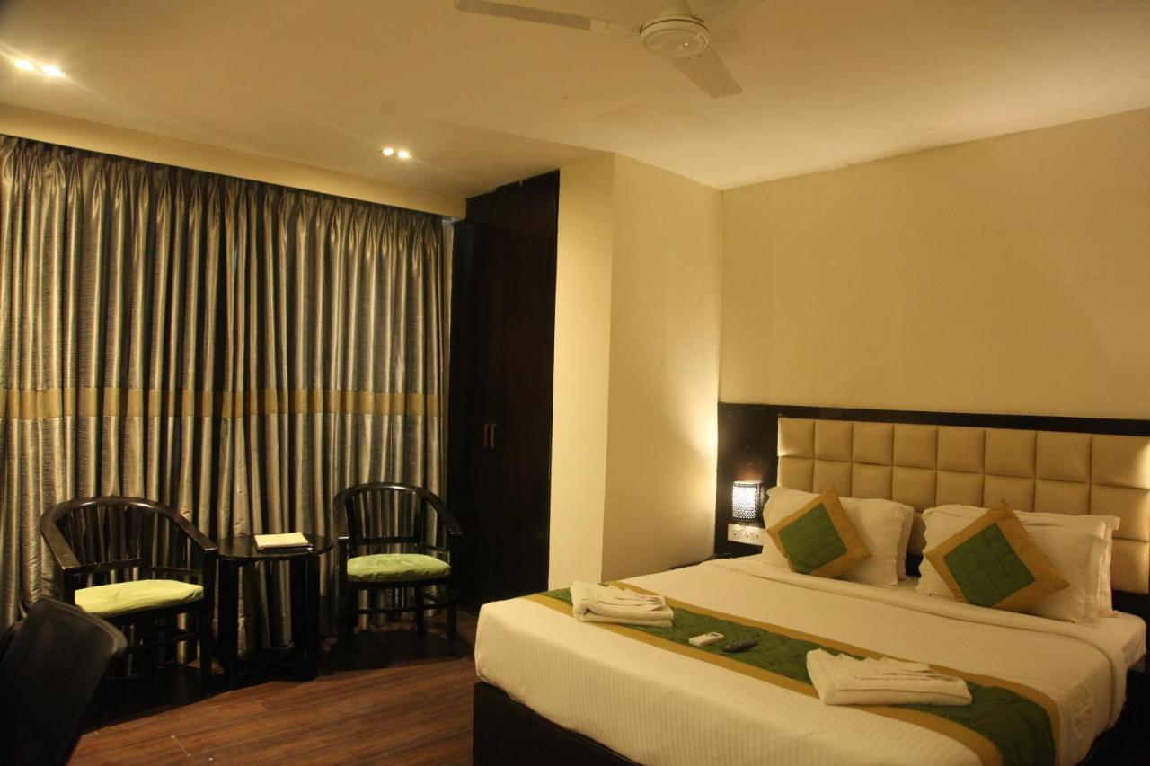 J Hotel Port Blair Bagian luar foto