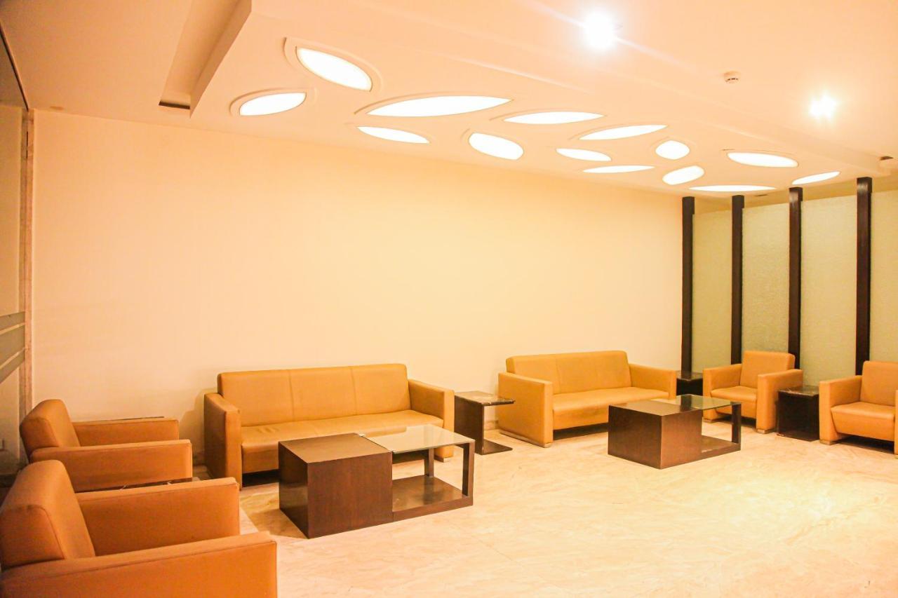 J Hotel Port Blair Bagian luar foto