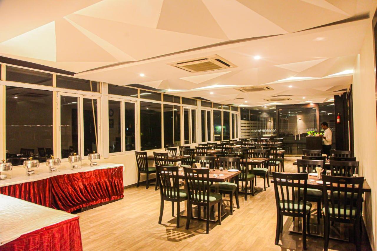 J Hotel Port Blair Bagian luar foto