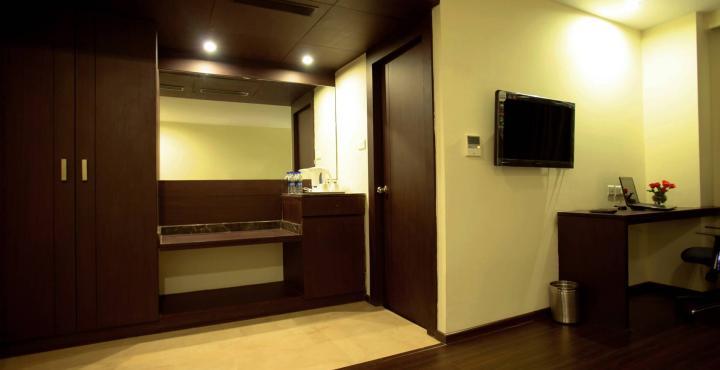 J Hotel Port Blair Bagian luar foto