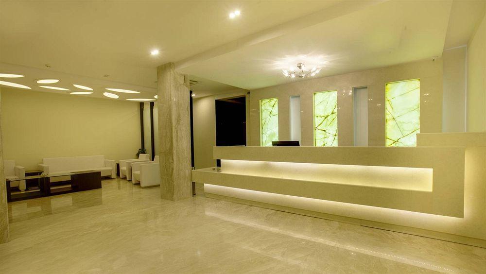 J Hotel Port Blair Bagian luar foto