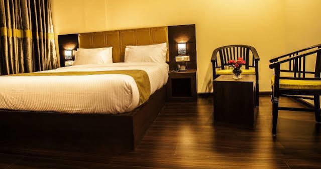 J Hotel Port Blair Bagian luar foto